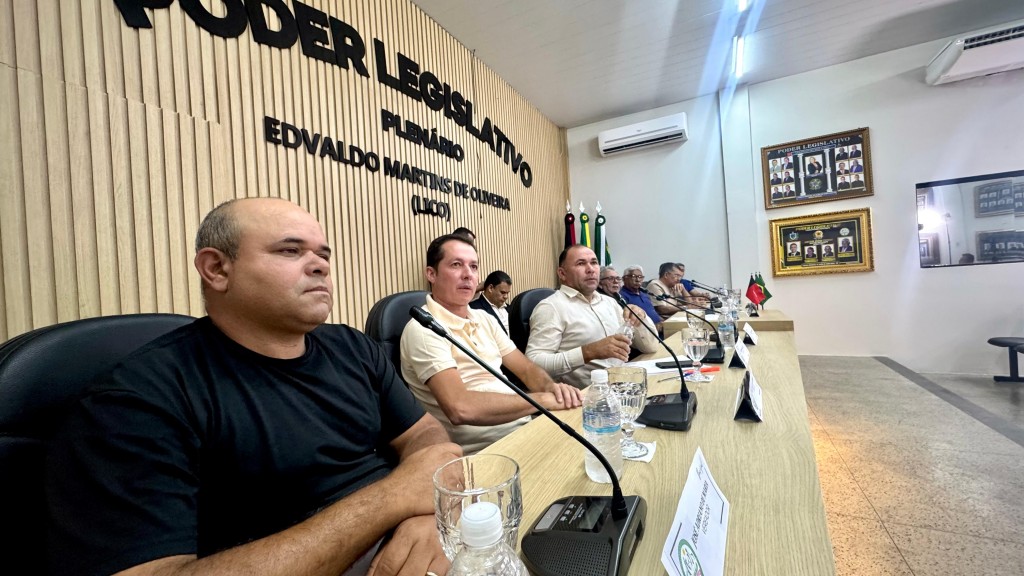 Vigésima Terceira Sessão Ordinária do Segundo Período Legislativo de 2025 Vigésima Terceira Sessão Ordinária do Segundo Período Legislativo de 2025